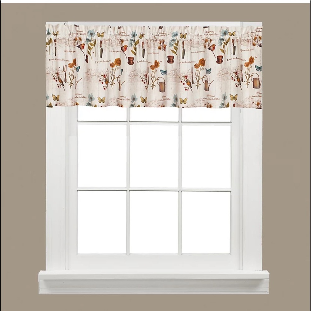 Saturday Knight, Ltd. Le Jardin Window Valances - 58'' x 13''